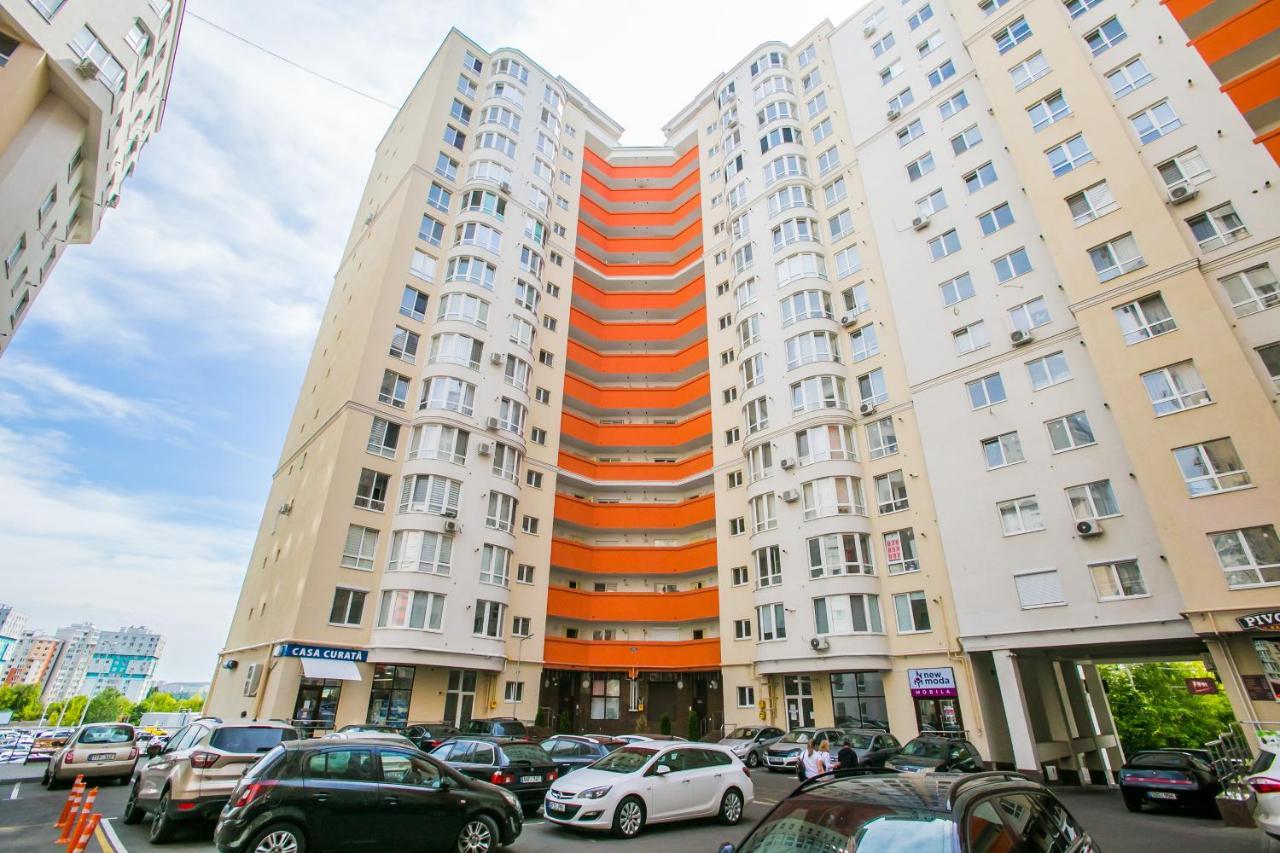 Apartament In Zona Centrala Si Parc Кишинів Екстер'єр фото